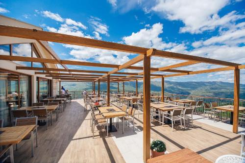 Étterem, Hotel Sokoline in Danilovgrad