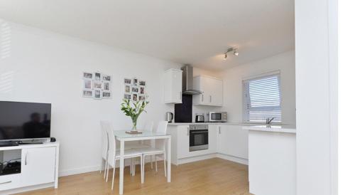 Edinburgh Seaside Apartment 1