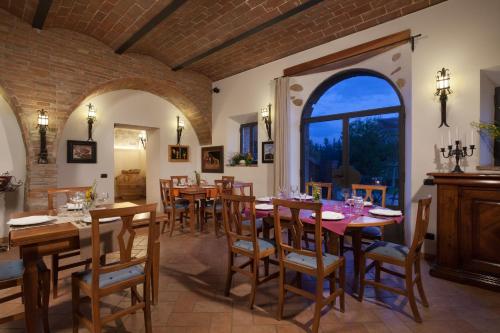 Ресторан, Agriturismo La Collina in Піенца
