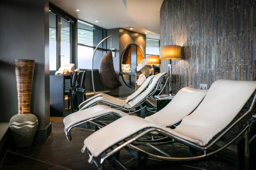 Spa, Brooklands Hotel Surrey in Greater London South West