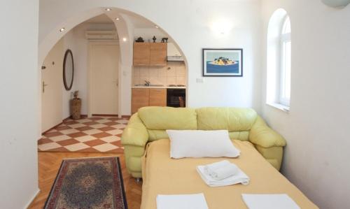 Apartments Beautiful Sandy Beach, Split (photo 2)