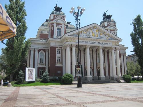 Hotel Alabin Central - image 6