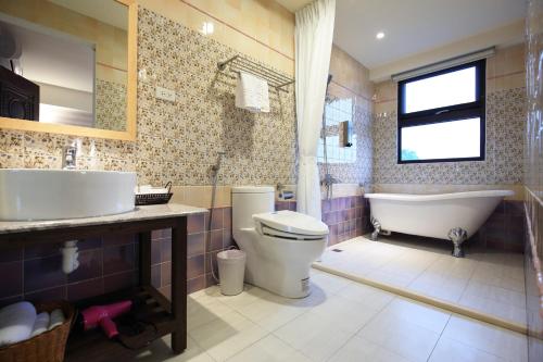 Well-appointed bathrooms