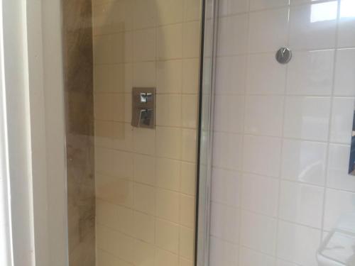 Studio Apartments Camden Town - image 4