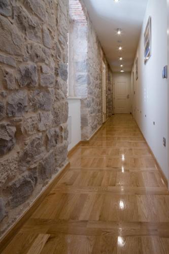 Gothic Palace Heritage - main image