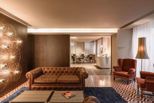 Exe Almada Porto - image 12