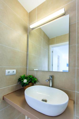 Pinos Playa Suites Pinos Playa Suites