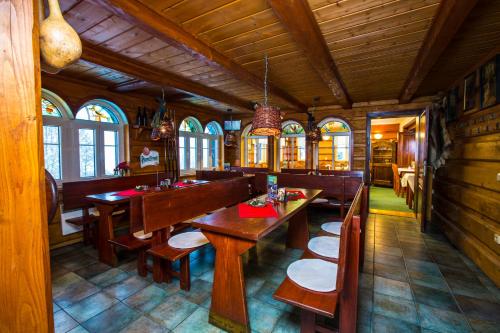 Bar/lounge, Penzion Chata pod Lipami in Rokytnice nad Jizerou