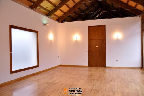 บริการและสิ่งอำนวยความสะดวก, Albergue Coto Real de la Marina in คาเวียร์