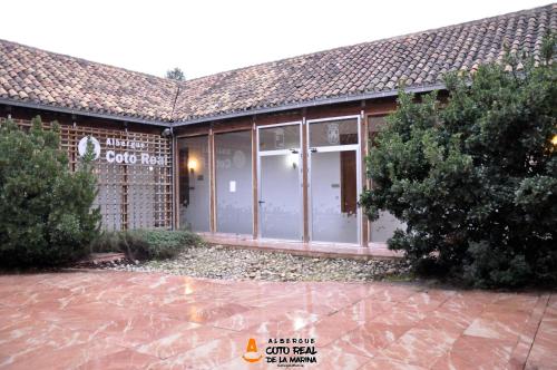 บริการและสิ่งอำนวยความสะดวก, Albergue Coto Real de la Marina in คาเวียร์
