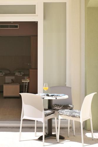 Apartments Hermes - image 13