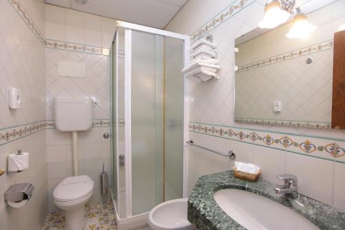 Hotel Mega Mare - image 4