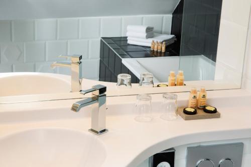 Hotel Haussmann Saint Augustin - image 8