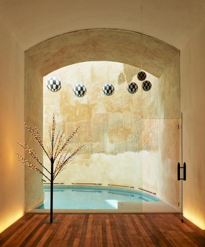 Hotels Image