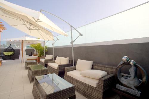 Valentina Beach Apartments & Suites - image 7
