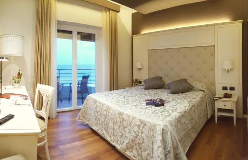 Hotel Regina, Savona