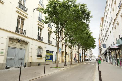 Rent a Room - Residence Meslay – Paris, TX