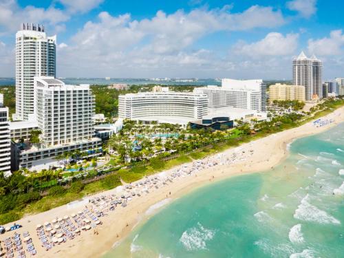 沙灘, 邁阿密海灘楓丹白露酒店 (Fontainebleau Miami Beach) in 中區海灘