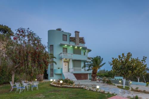  Haraki Hill & Sea View Apartments in Charaki