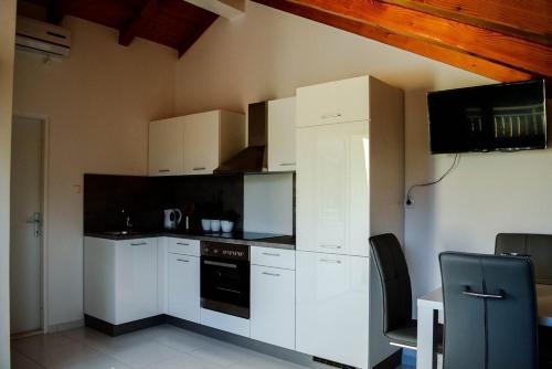 Apartment Marko - image 5