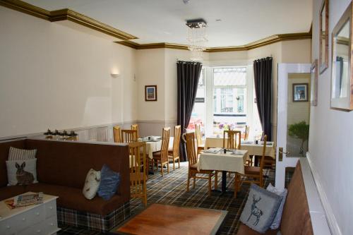 No 34 - image 2