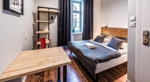 Flamingo Premium Hostel - image 4