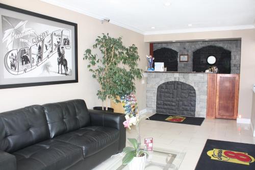 大堂, Sage Inn Merritt BC in 梅里特(BC)