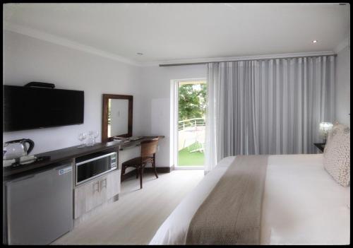 1 queen bed