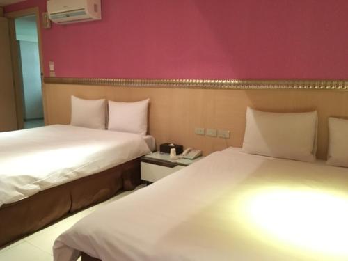 Daylight Hotel in Zhonghe District