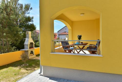 Apartments Ana Vrsi