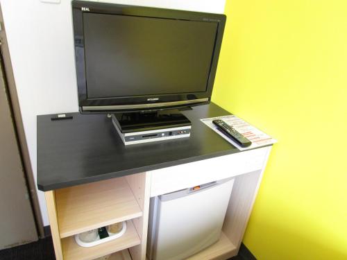 room detail thumbnail 2