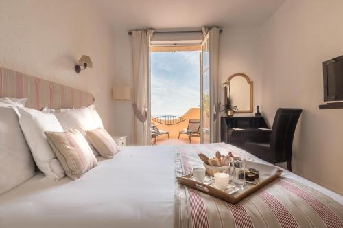 Hotel Port La Galere Club Port La Galère is perfectly located for both business and leisure guests in Theoule-sur-Mer. The property offers a high standard of service and amenities to suit the individual needs of all trav