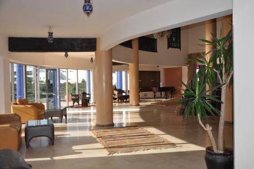 로비, Agyad Maroc Appart-Hotel in 오트 파운티