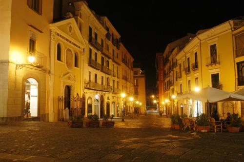 Sara E Angela – Salerno, UT