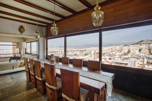 Boutique Athens Apartment ST8 - image 2