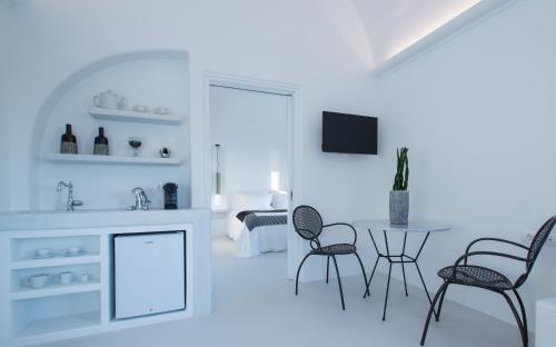 Azar Luxury Villas & Suites - image 3
