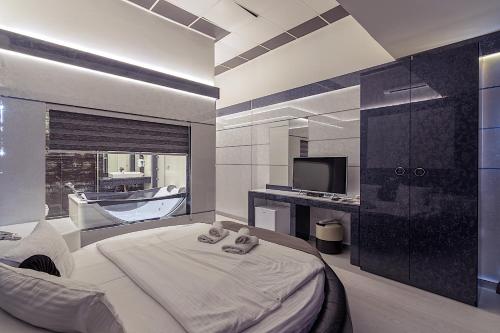 douche, Hotel De KOKA in Skopje