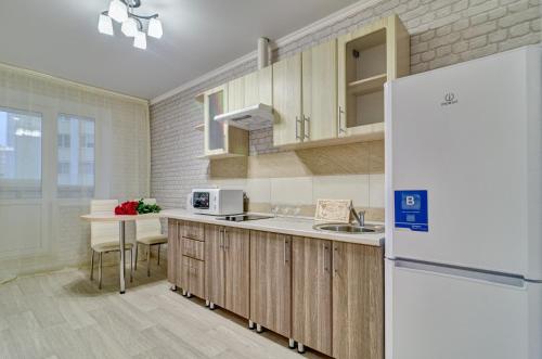 Apartment on Suvorova 161 - main image