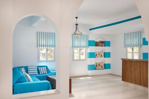 Terra Blue Santorini - image 4