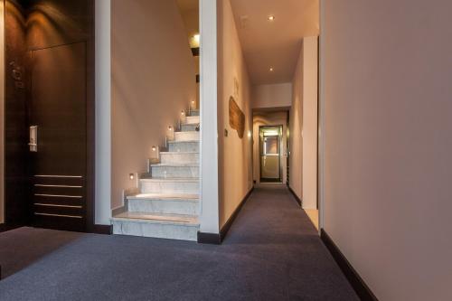 Hotel Montebello - image 6