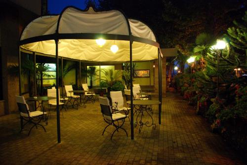 Hotel Columbus sul Lago - image 9