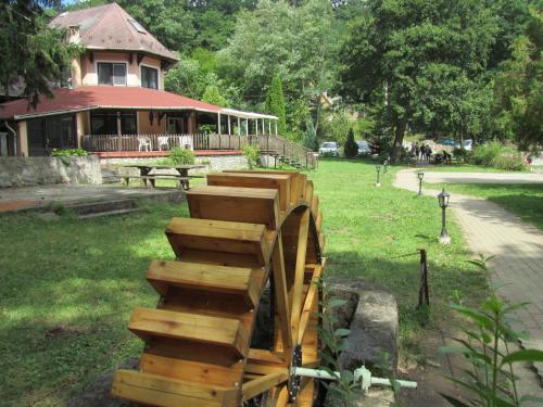 Hotel Síkfőkút - image 2