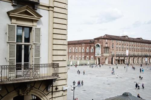 Piazza Castello Suite - image 8