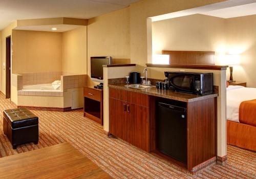 Phoenix Inn Suites Albany