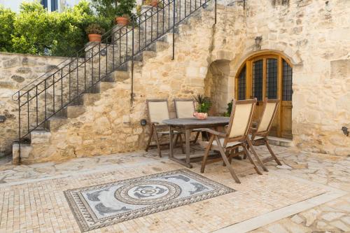 Arcus Suites - image 5