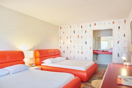 Austin Motel - image 3