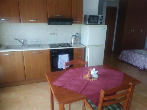 Yialos Apartments - image 4