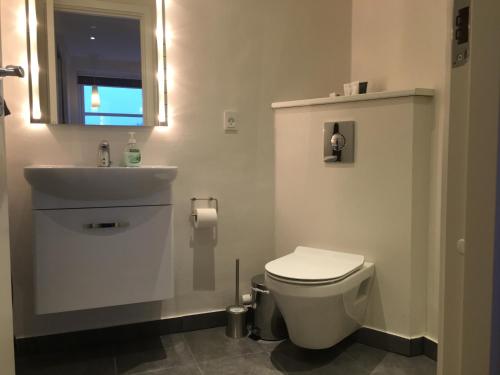 Bathroom, Julsø lejligheden in Silkeborg