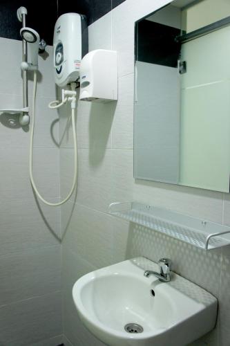 Maple Inn, Kuala Lumpur (photo 7)