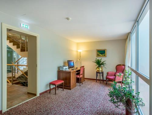 Ratonda Centrum Hotels - image 12
